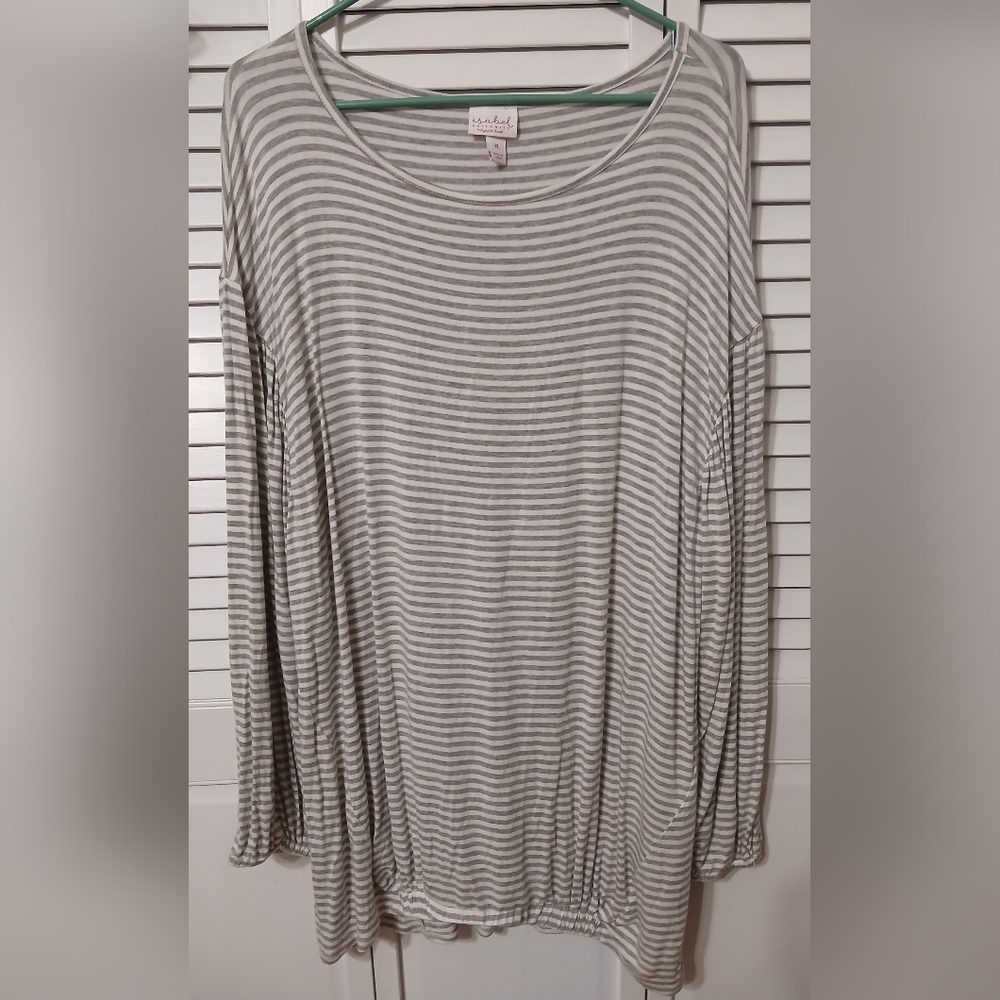 Isabel Maternity by Ingrid & Isabel Gray Striped Top